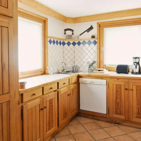 Chalet Chamonix-mont-blanc, 5 Pieces, 8 Personnes - Fr-1-507-57